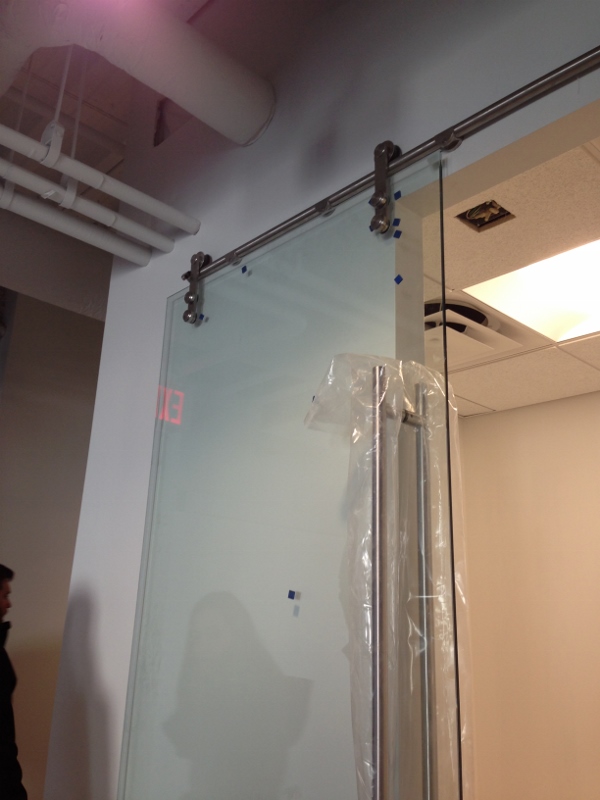 Sliding_Door